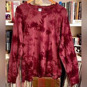 JoyLab Burgundy Tie-Dye Sweatshirt Medium Purple Soft & Silky Pullover Yoga EUC